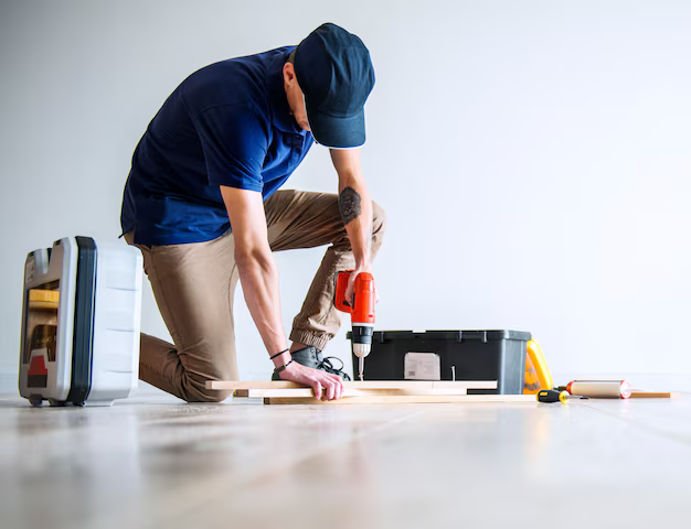 people-renovating-house-concept_53876-20667